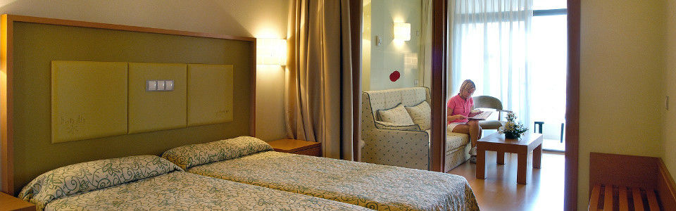 Evenia Olympic Garden Hotel Lloret de Mar Ngoại thất bức ảnh